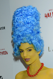 Emily Ratajkowski attends at Heidi Klum's Halloween Party_07.jpg