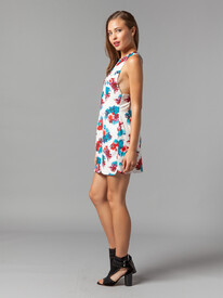 Jetset-Dress-Side_1e1e6386-8445-43f1-8e15-97477645e46d.jpg