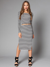 Iggy-Skirt-Black-Strip-Front_2fafc249-856a-4376-8e82-fba6619ea921.jpg