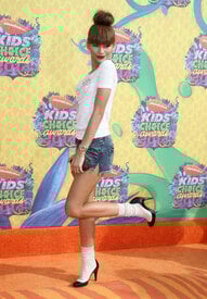 Zendaya__7_.jpg