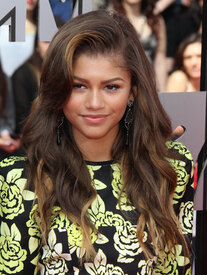 Zendaya__8_.jpg