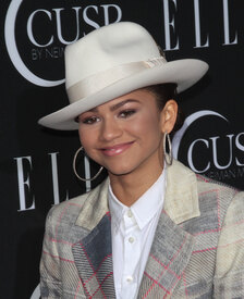 Zendaya__6_.jpg