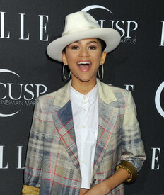 Zendaya__11_.jpg