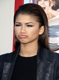 Zendaya__7_.jpg