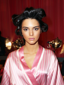 Kendall_Jenner_17.jpg
