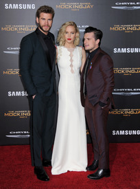 jlawrence161115BZNimage70.jpg