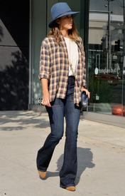 jessicaa151115BZNimage16.jpg