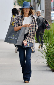 jessicaa151115BZNimage38.jpg
