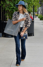 jessicaa151115BZNimage47.jpg