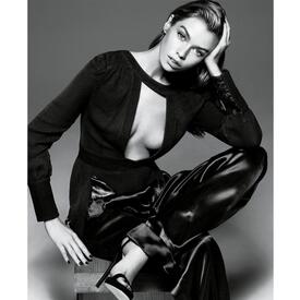 party-aurelia-1-large.jpg