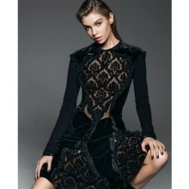 party-aurelia-4-large.jpg