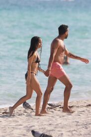 zoe-kravitz-in-bikini-at-a-beach-in-miami-11-12-2015_8.jpg