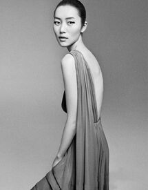 EDS_MARIE_CLAIRE_CHINA_DEC15_LIU7.jpg