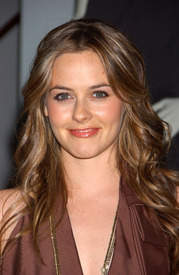 HQCB.net_AliciaSilverstone_31.jpg