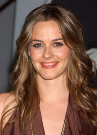 HQCB.net_AliciaSilverstone_33.jpg