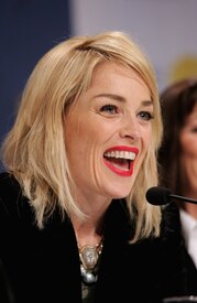 HQCB.net_Sharon_Stone_05.jpg
