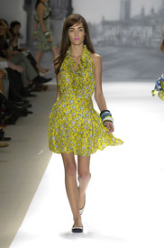 celebrity_city_Nanette_Lepore_NY_S_S_07_034.jpg