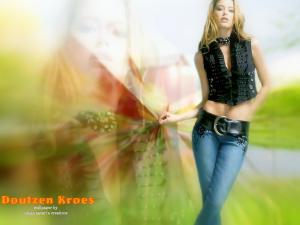 doutzen_kroes_wall05.jpg