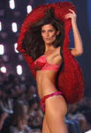 th_fashiongallery_VSShow08_Show-405.jpg