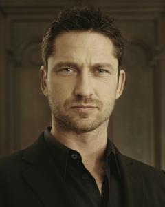 Gerard_Butler___Jean_Francois_Robert_Photoshoot2004_LJ__hireshunks2.jpg