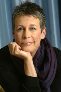 jamieleecurtismj136we.jpg