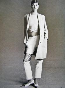 linda__vogueUS_Jul95_romanticclassicretro_bystevenmeisel4.jpg