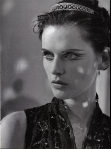 Stella_VogueITFeb96_vision_bystevenmeisel9.jpg
