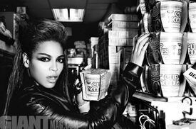 Beyonce_Giant_Magazine_05.jpg