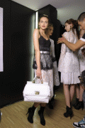 th_8c75c960495388.gif