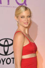 th_celebrity-paradise.com-The_Elder-Amy_Smart_2009-10-25_-_20th_anniversary_EMA_958.jpg