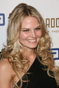 th_a9f2b859488411.gif