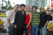 th_af9f3d61409492.gif