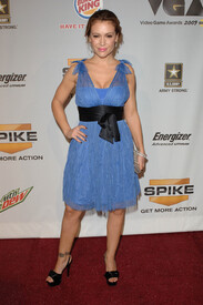 Alyssa_Milano_Spike_TV1s_7th_Annual_Video_Game_Awards_LA_121209_031.jpg