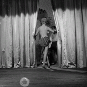 th_3c40eb60283237.gif