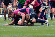 th_e6a27660694084.gif