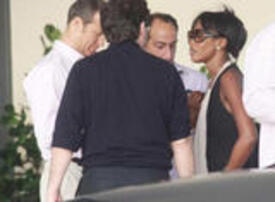 th_Naomi_in_Miami_2009_23.jpg