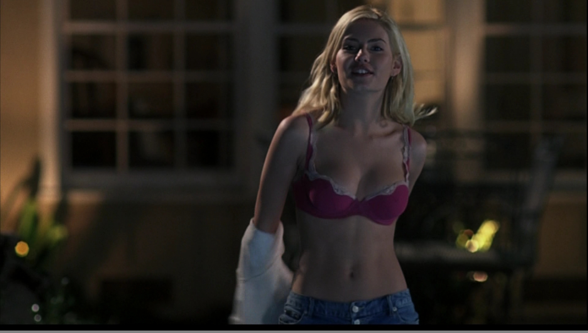 Elisha Cuthbert Strips n Enters Pool in Bikini - The Girl Next Door HD. 