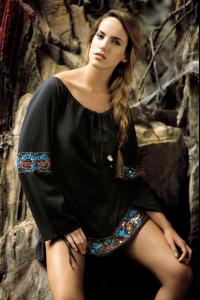 SahaSwimwear2011LB44.jpg