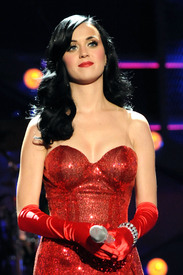 61628_Katy_Perry58_123_567lo.jpg