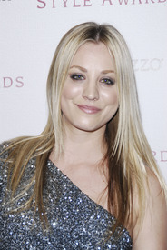 s_kc_hollywood_style_awards_in_westwood_20101212_6.jpg