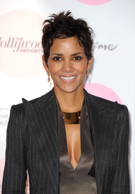 HalleBerryHollywoodReporter_sAnnualPower100WomenInEntertainmentBreakfast_28.jpg