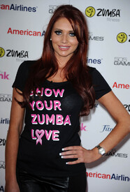 amy_childs_leather_pants_5.jpg