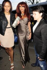 AmyChilds_FHM100Sexiest4thMay201145.jpg
