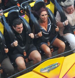 sAmyChilds_AdventureIsland23rdApr201118.jpg