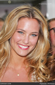 bar-refaeli-64th-cannes-film-festival-roberto-t_A.jpg