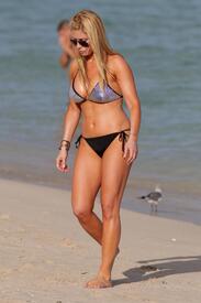 smnxs-jill-martin-bikini-1201-3.jpg