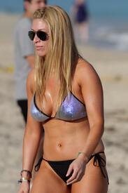 smnxs-jill-martin-bikini-1201-10.jpg