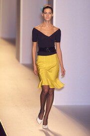 AnnaMolinariSpring2001LGDp9qFtS42l.jpg