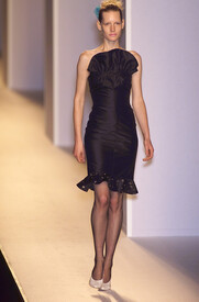 AnnaMolinariSpring2001yCfm_YPQg79l.jpg