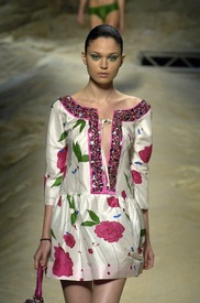 celebrity_city_Kenzo_Paris_Fashion_Show_108.jpg